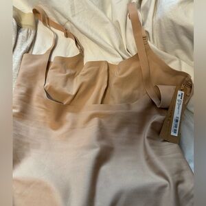 SKIMS BUTT LIFTING open bust Women's Intimate Wear bodysuit WITH BUTT PADDING!